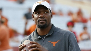 Kevin Durant throwing out first pitch tonight at AT&T Park