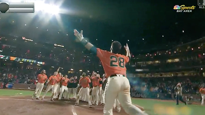 Posey blasts walk-off home run to end marathon game in 17th