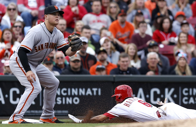 Bochy praises Arroyo for fitting Giants mold defensively