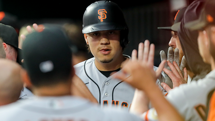 Giants-Reds suspended with game tied in 8th