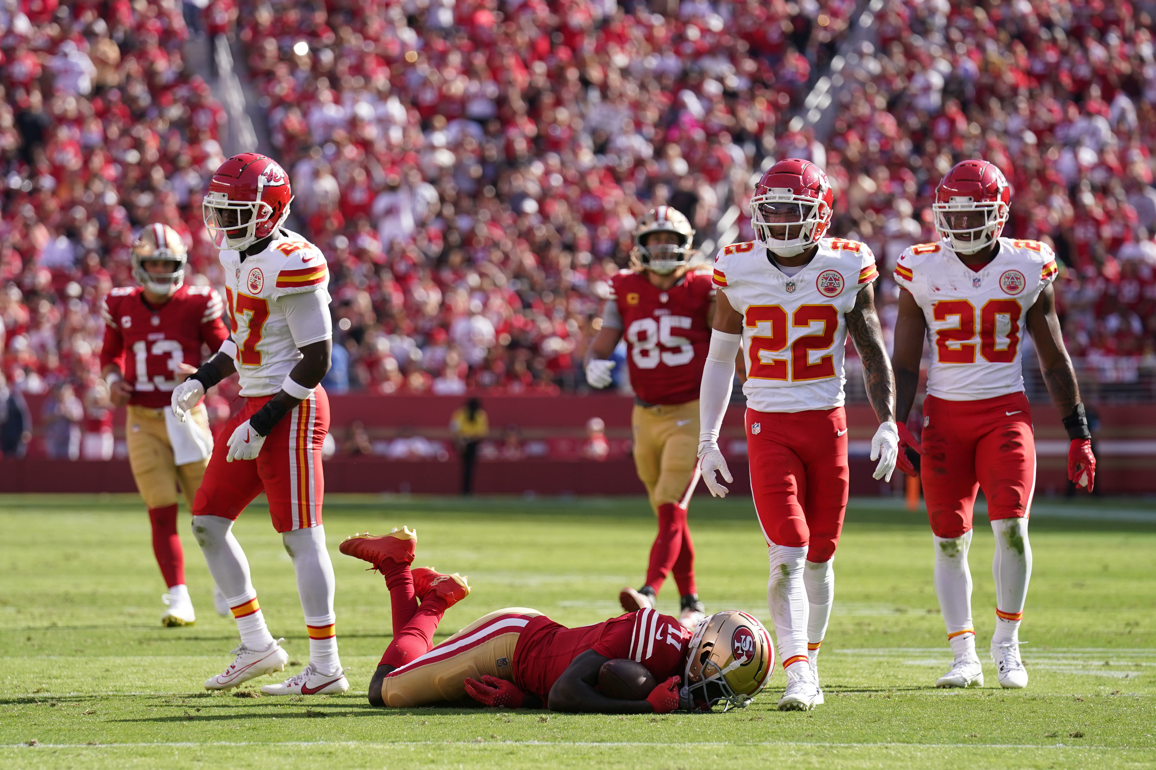 49ers Bulletin: Ridiculous Injury pile up leaves Niners yearning for bye