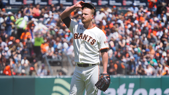 Sammy Long strikes out 7 in debut, Giants lose in 11 innings