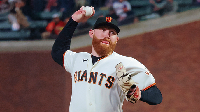 Giants demote slumping outfielder Luis González, reinstate reliever Zack  Littell