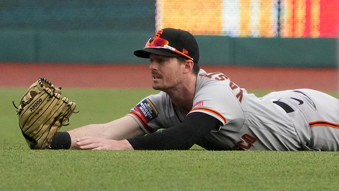 Giants place Mike Yastrzemski, Logan Webb on IL